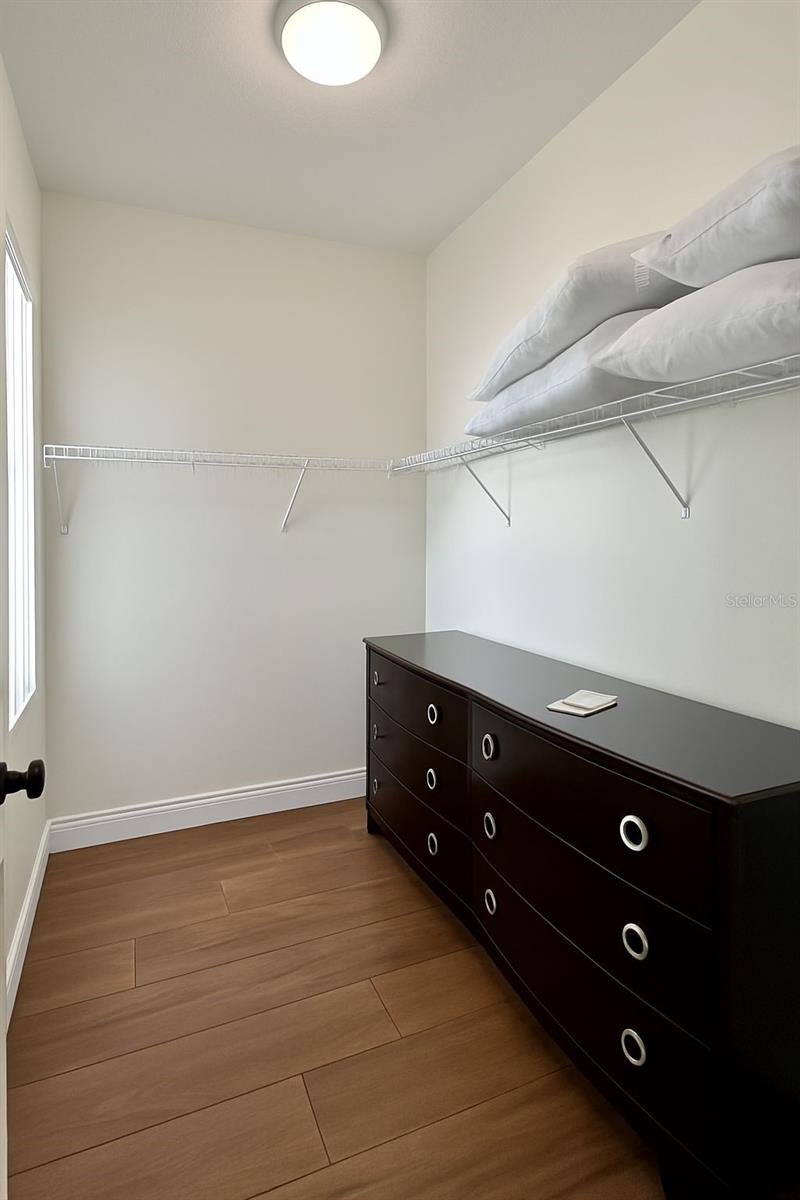 TUSCAN HILLS - Residential Lease