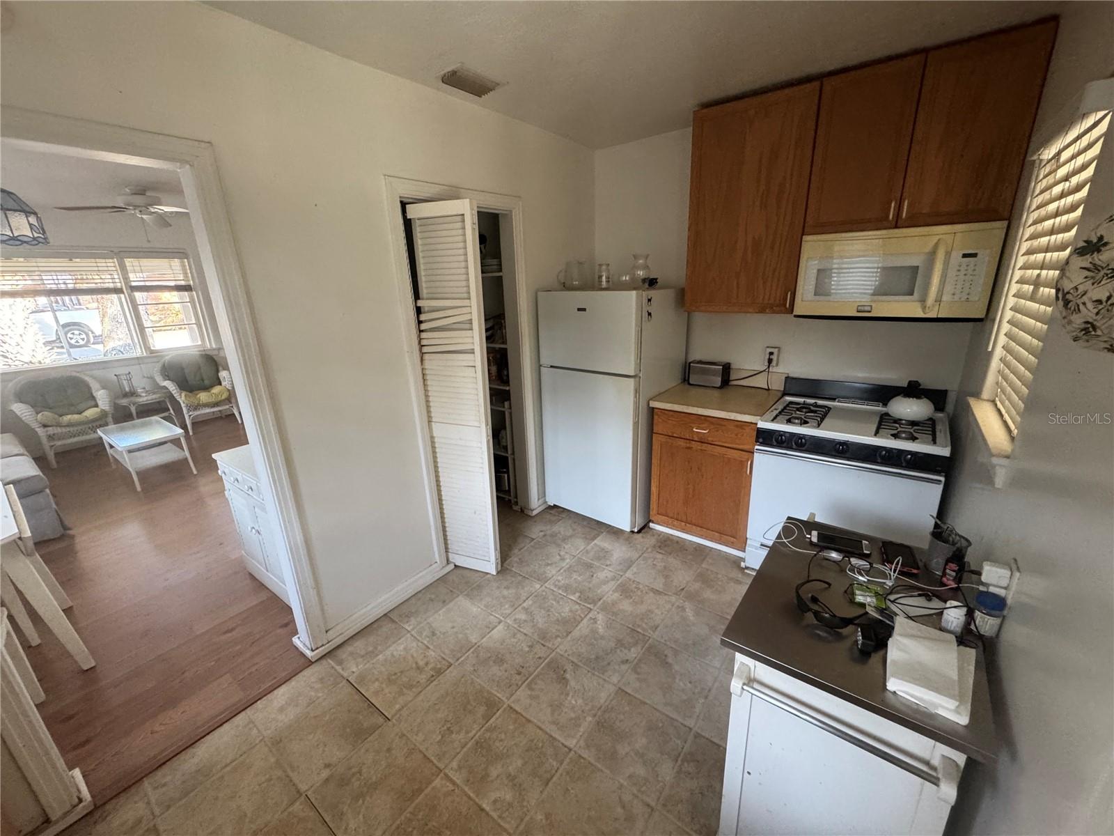 PITZER & NELSONS BLK 01 HILLMANS NEW SMYRNA - Residential