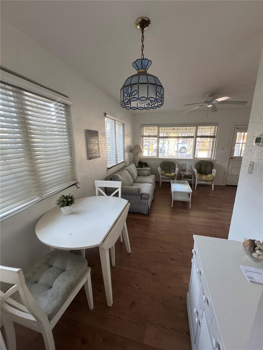 PITZER & NELSONS BLK 01 HILLMANS NEW SMYRNA - Residential