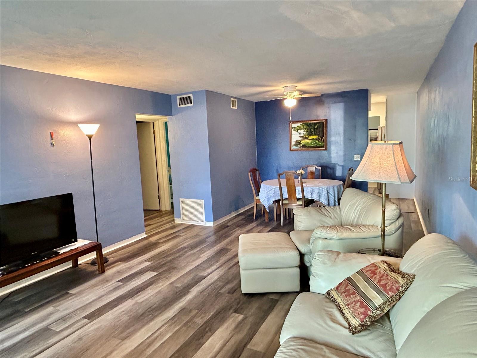 2020 WORLD PARKWAY BOULEVARD 14