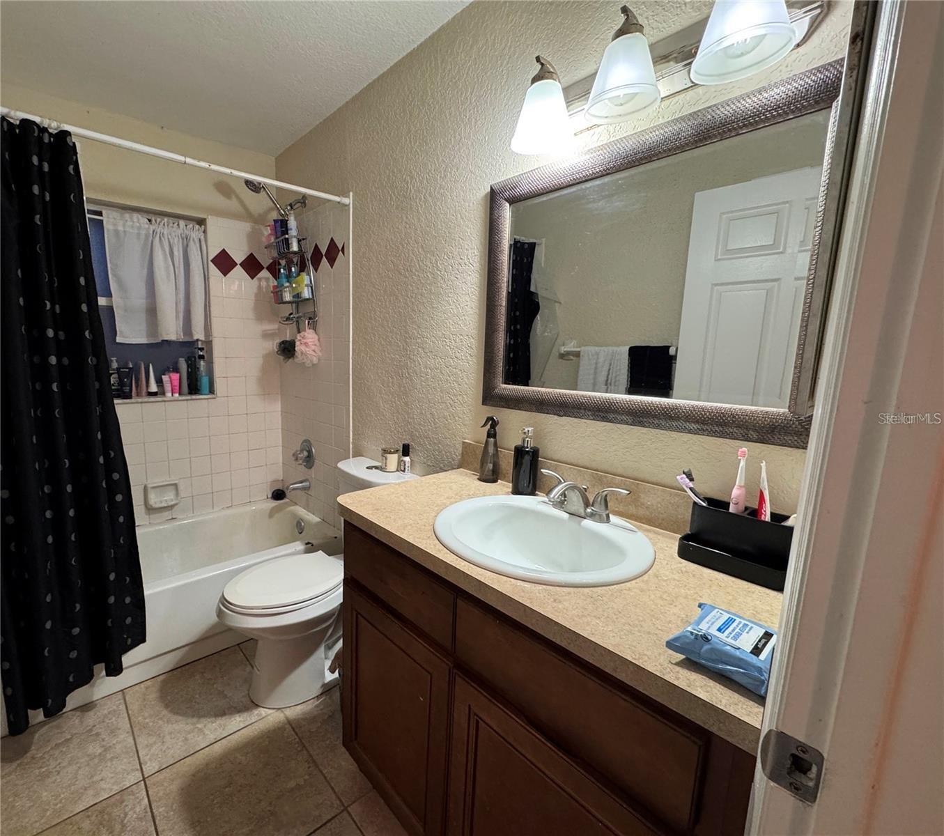 SCENIC HILLS - Residential