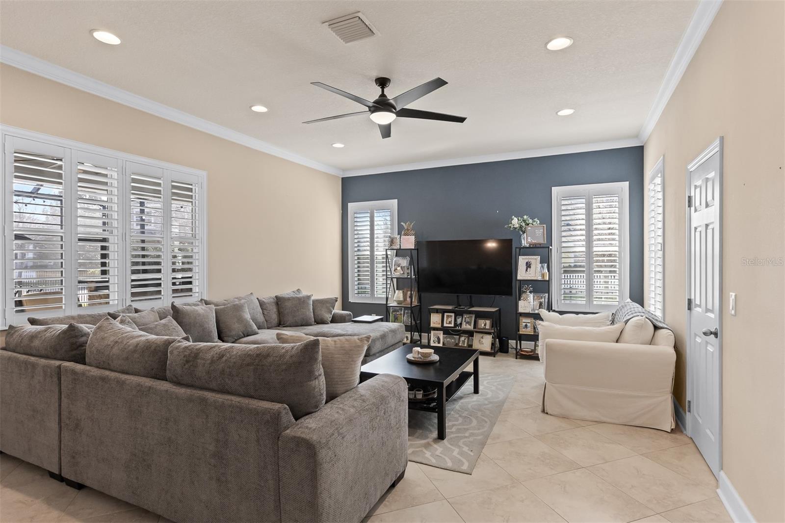 WINTHROP VILLAGE - Residential