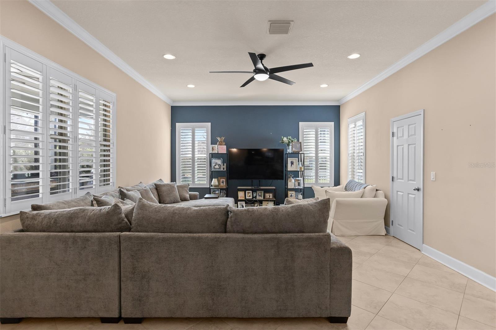 WINTHROP VILLAGE - Residential