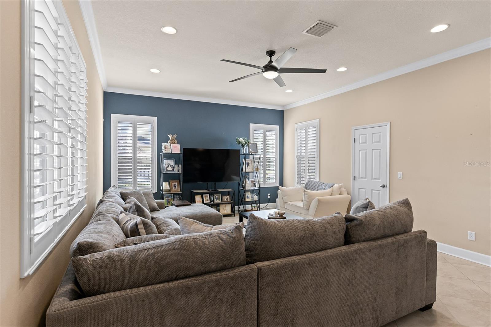 WINTHROP VILLAGE - Residential