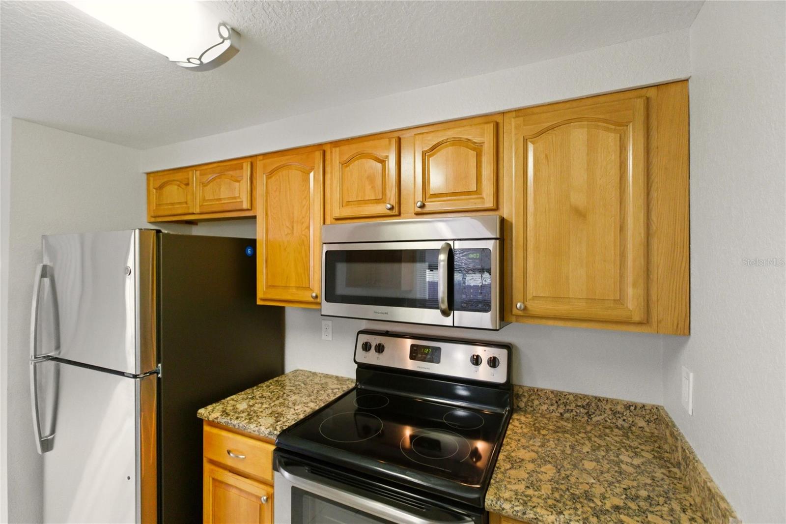 SOUTH VENICE - Residential