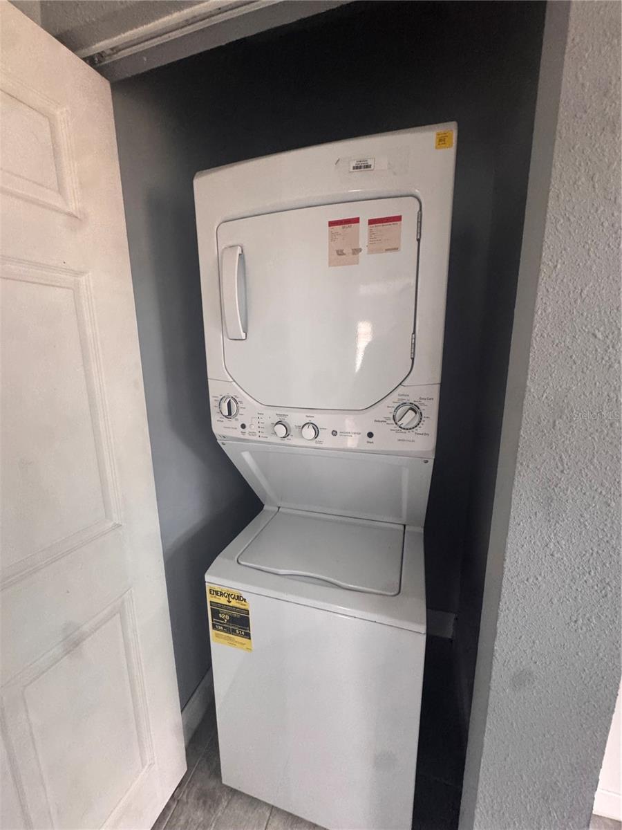 SOUTHGATE BLAKE - Residential