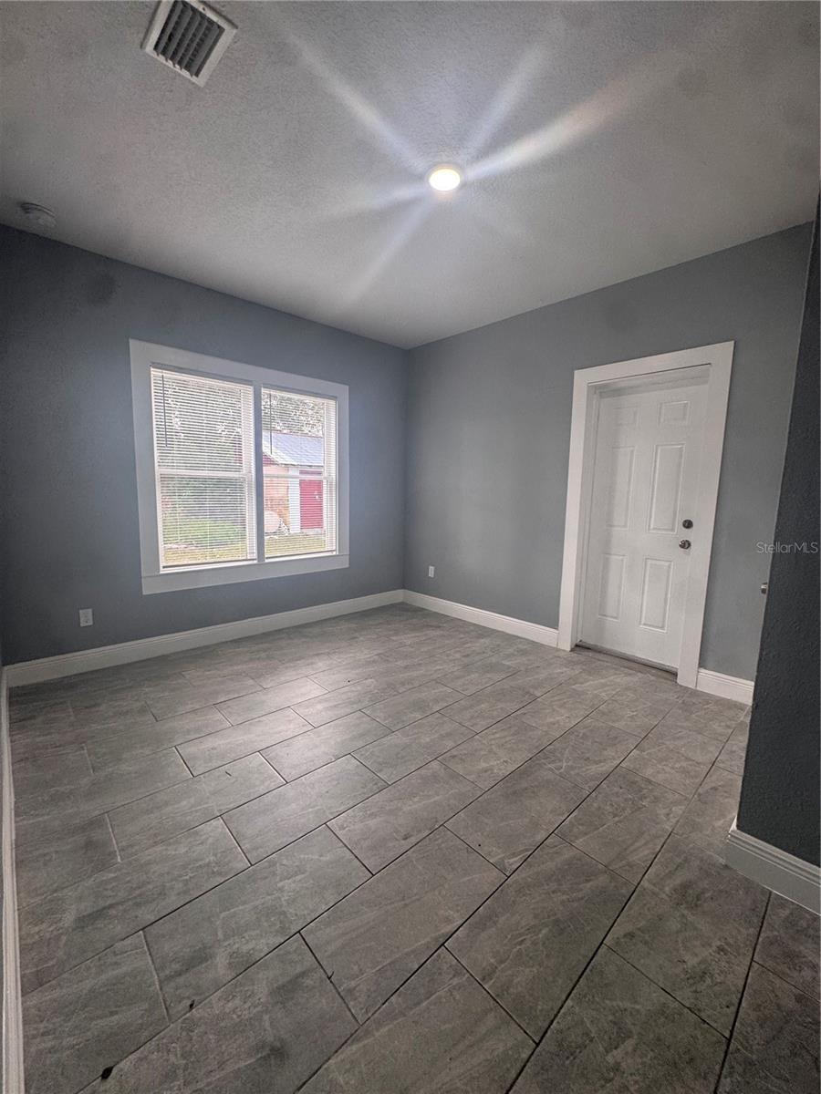 SOUTHGATE BLAKE - Residential