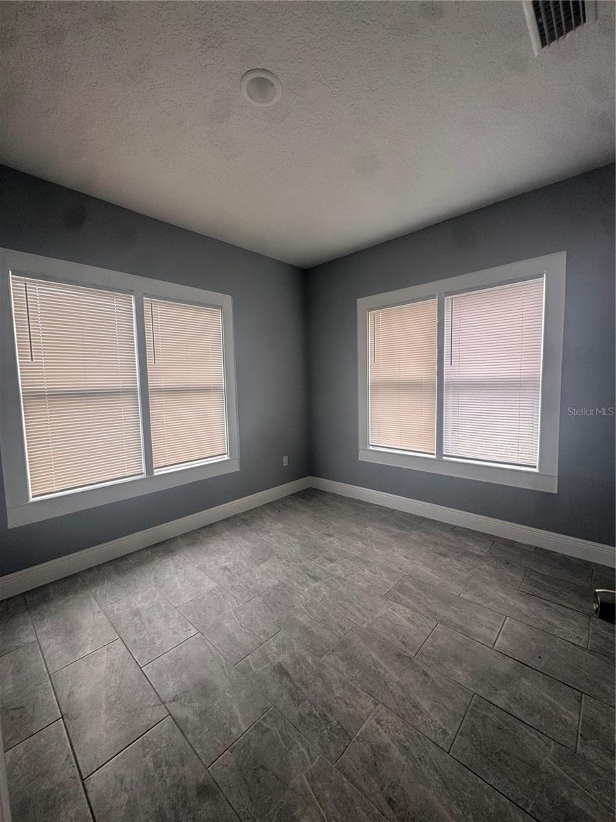 SOUTHGATE BLAKE - Residential