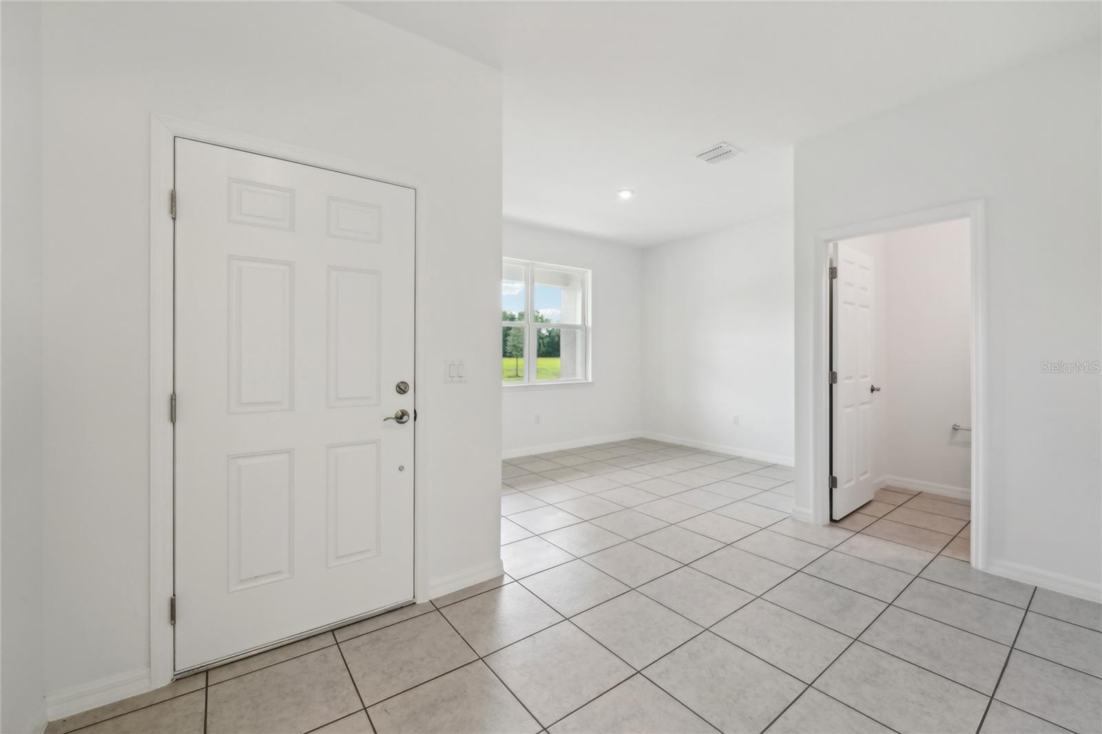 GROVES AT GRAND ISLAND - Residential