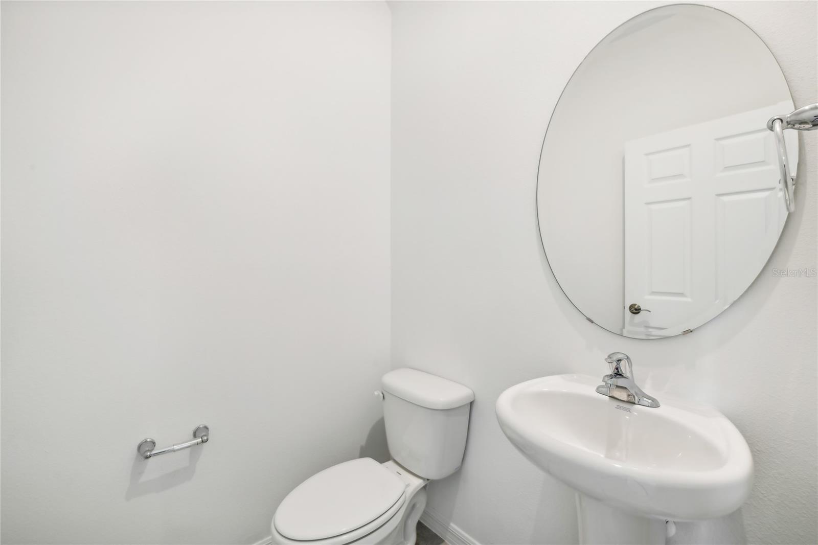 GROVES AT GRAND ISLAND - Residential