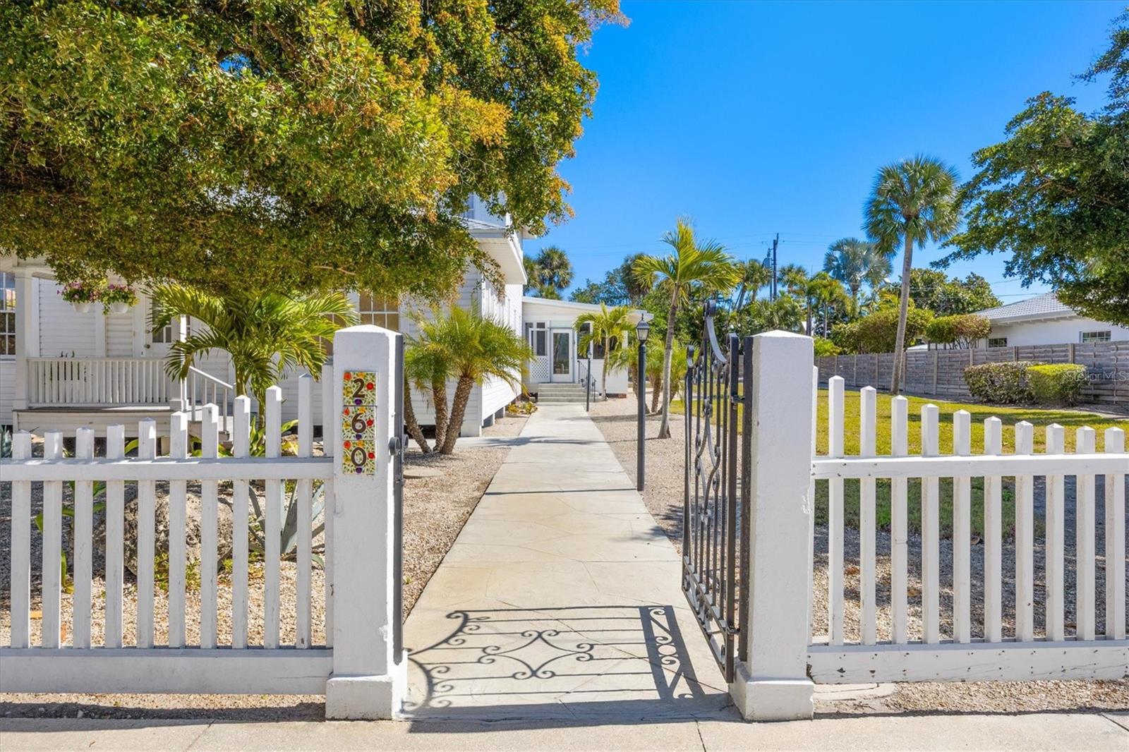 260 GILCHRIST AVENUE