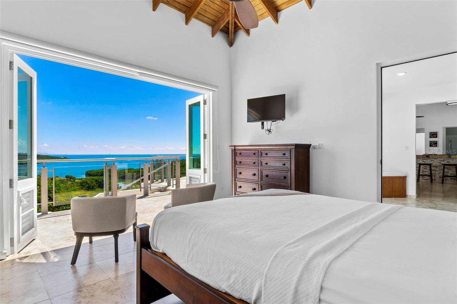 LAS PELAS - Residential