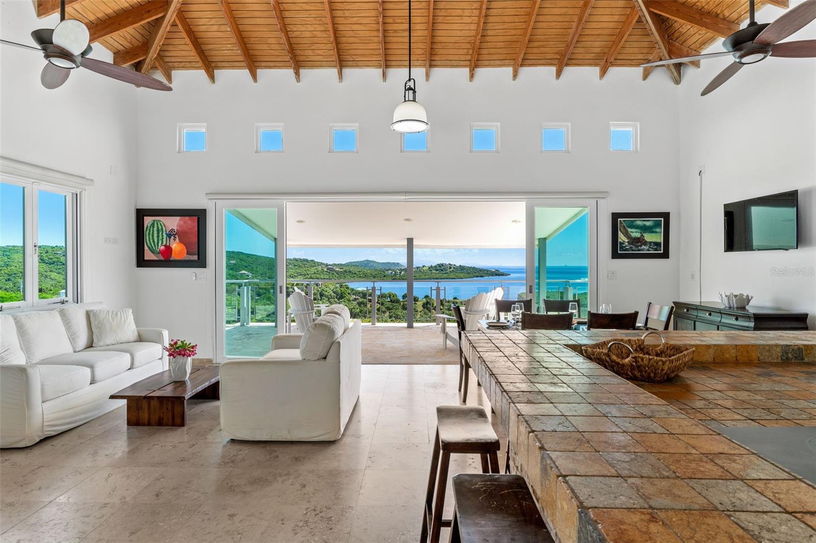 LAS PELAS - Residential