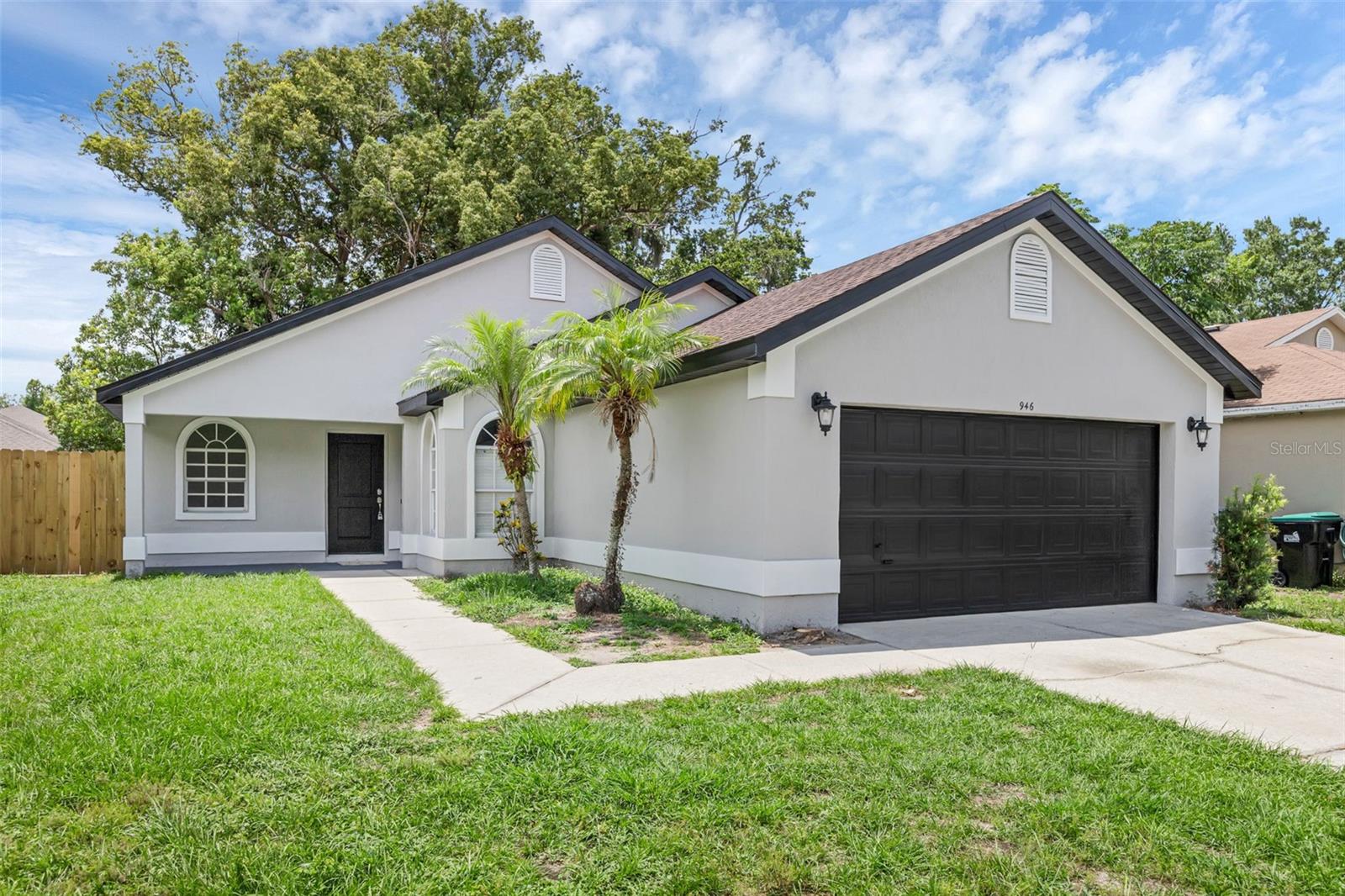 946 LITTLE CREEK ROAD