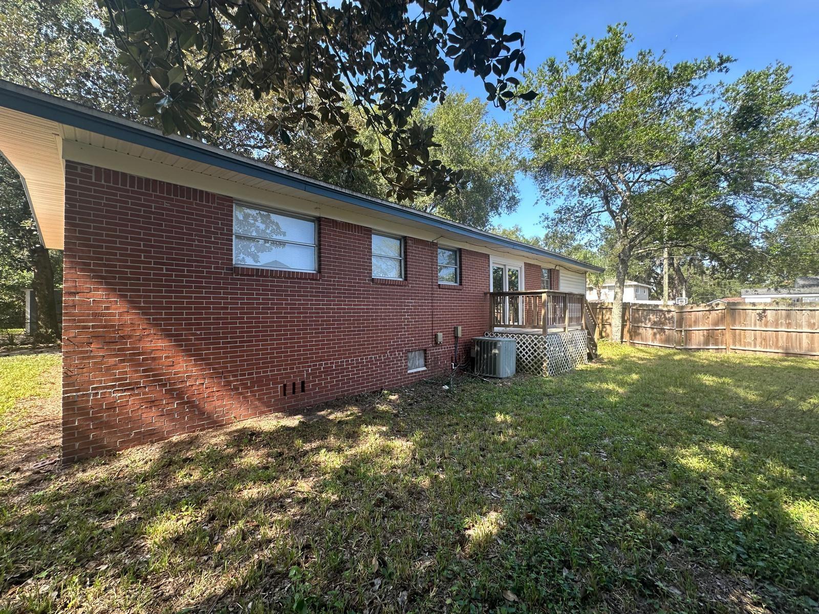 1430 RON ROAD