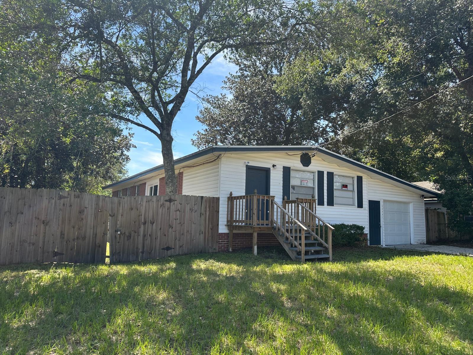 1430 RON ROAD