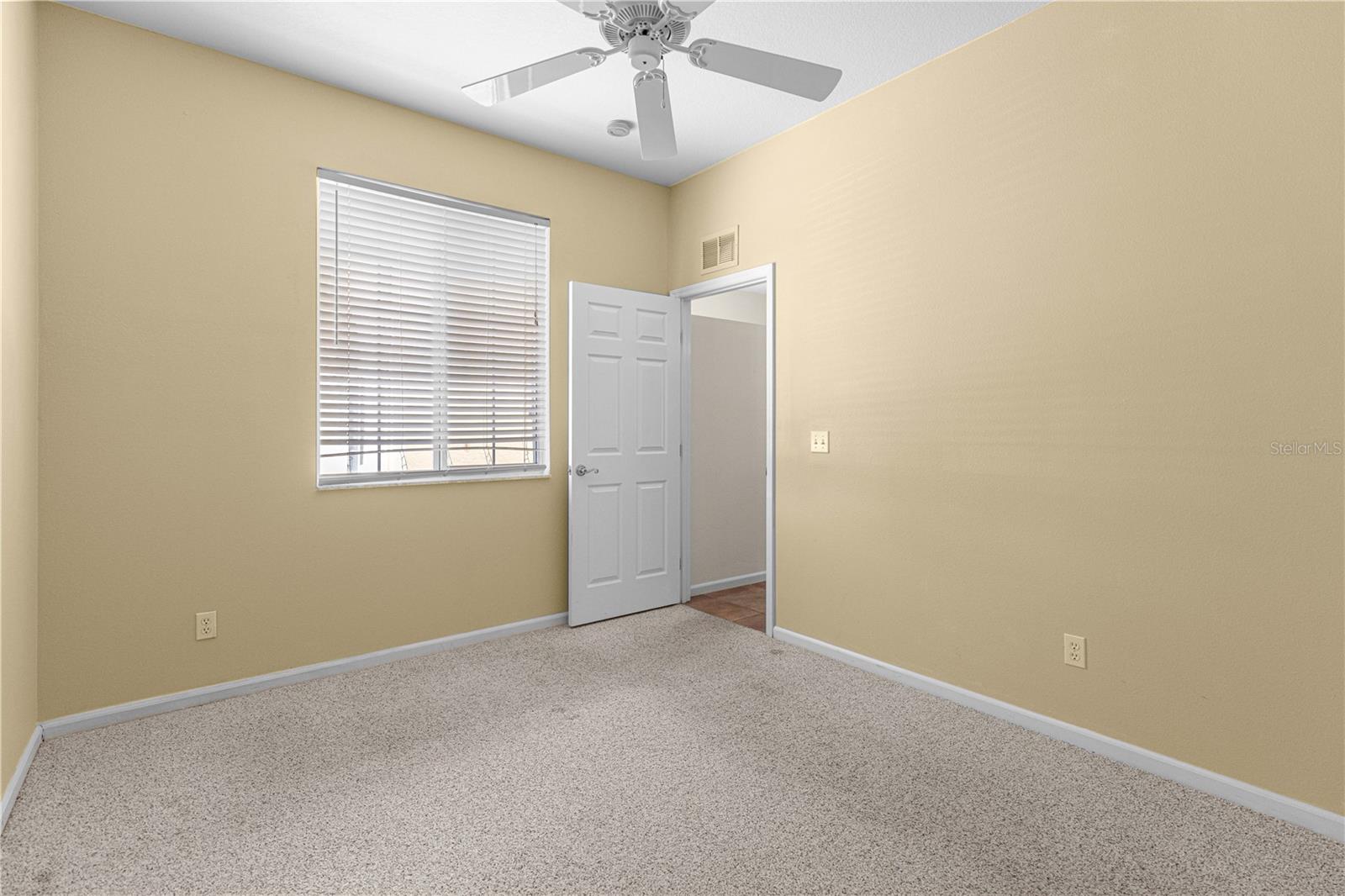 OCALA PALMS UN 06 - Residential