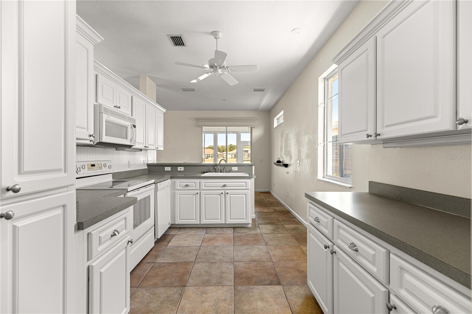 OCALA PALMS UN 06 - Residential