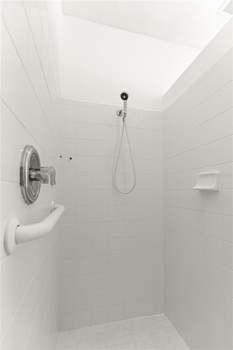 OCALA PALMS UN 06 - Residential