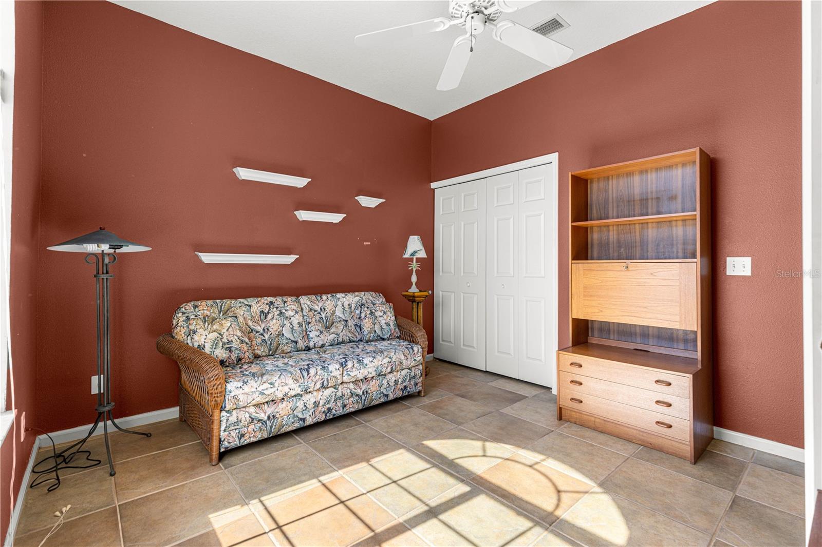 OCALA PALMS UN 06 - Residential