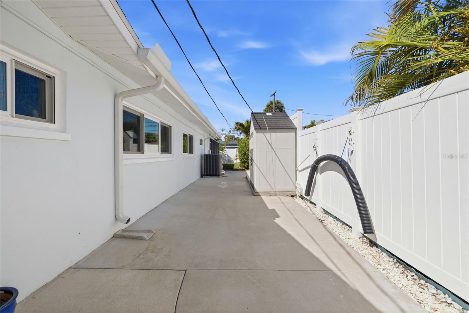 BROADWATER UNIT 1 - Residential