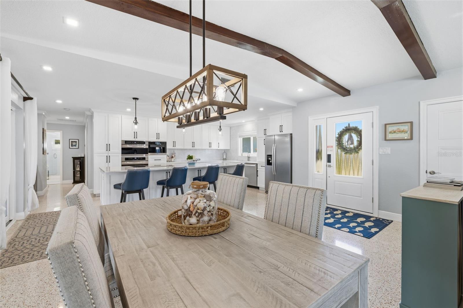 BROADWATER UNIT 1 - Residential