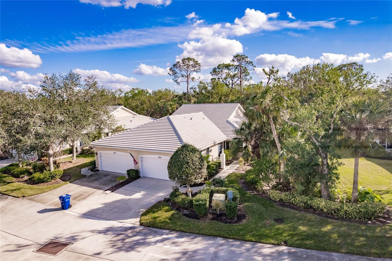 921 TARTAN DRIVE 31