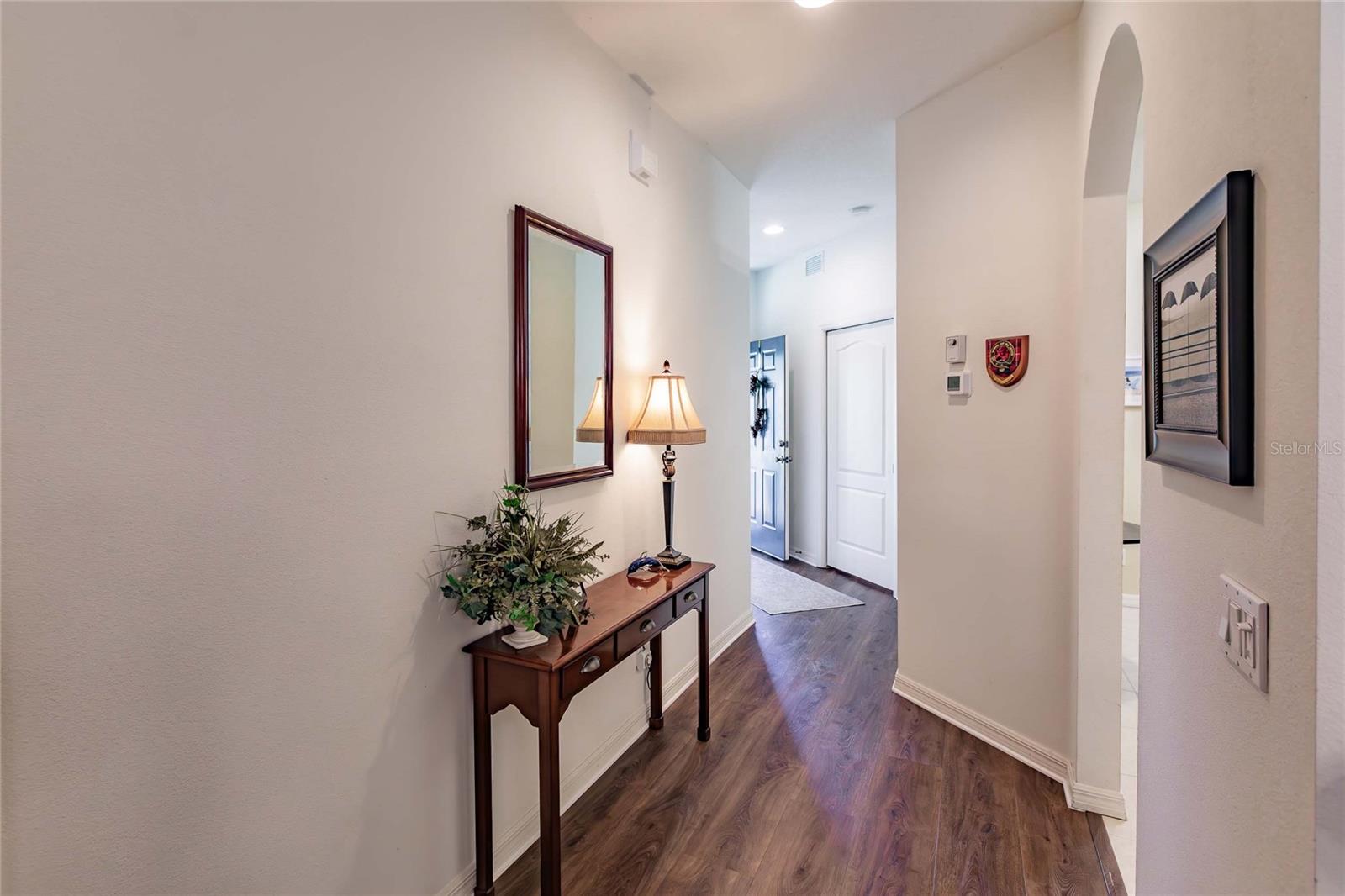 STRATFORD GLENN ST ANDREWS PARK - Residential