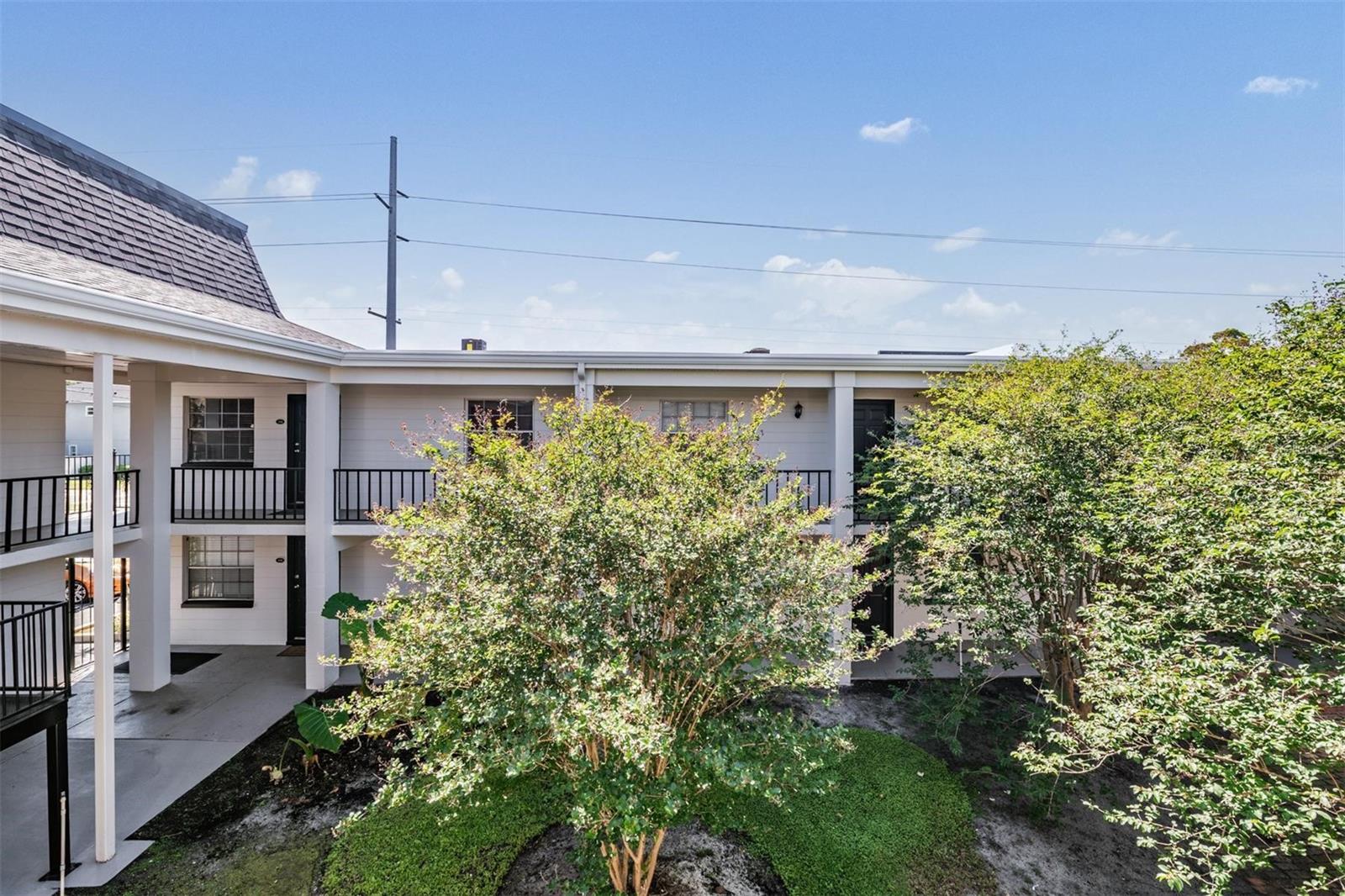 KINGSTON COURT VILLAS - Residential