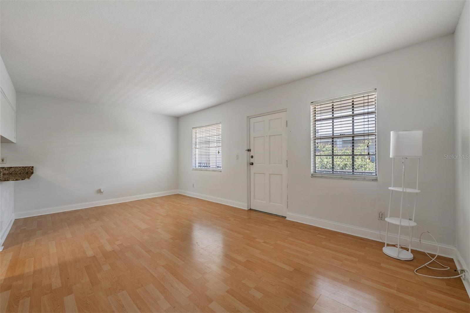 KINGSTON COURT VILLAS - Residential