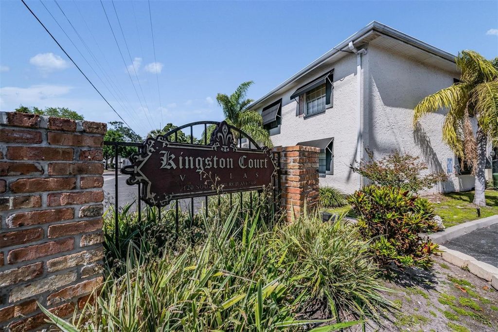 Photo of 120 S Church Avenue #206, Tampa, FL 33609 (MLS # TB8499051)