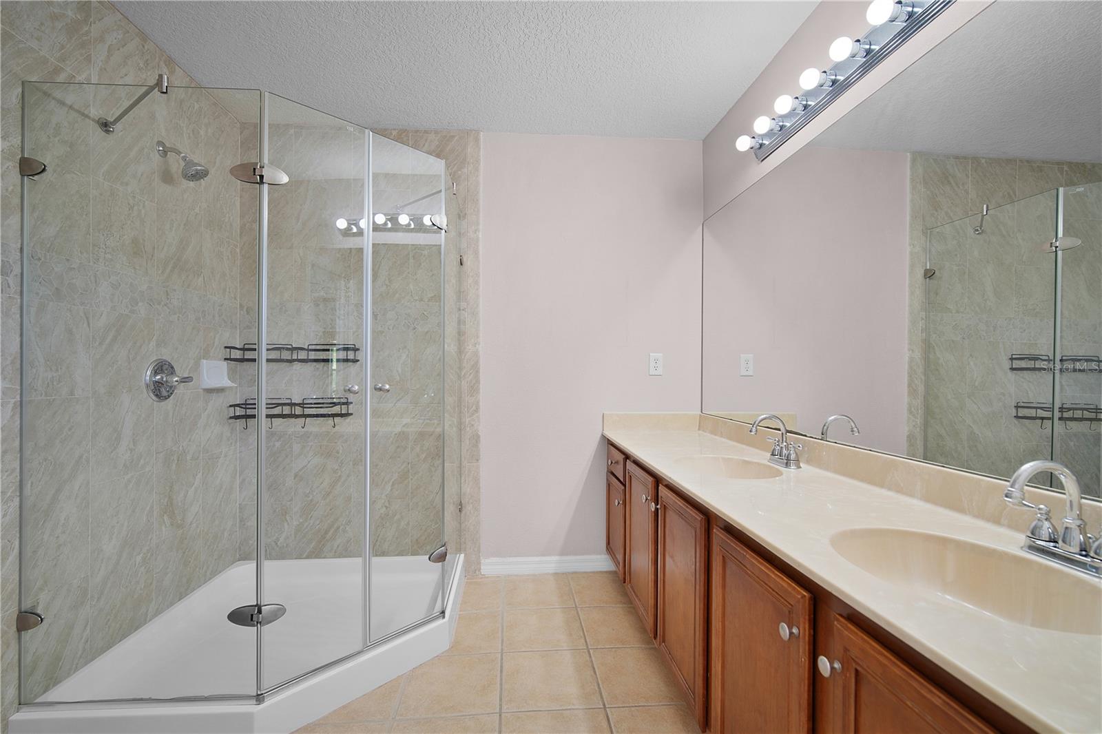 LIVE OAK PRESERVE PH 1E VILLAGE - Residential