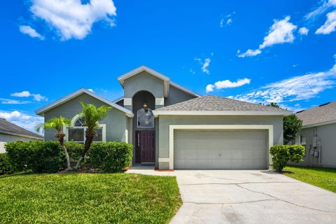 Photo of 1126 Corvina Drive, Davenport, FL 33897 (MLS # O6415280)