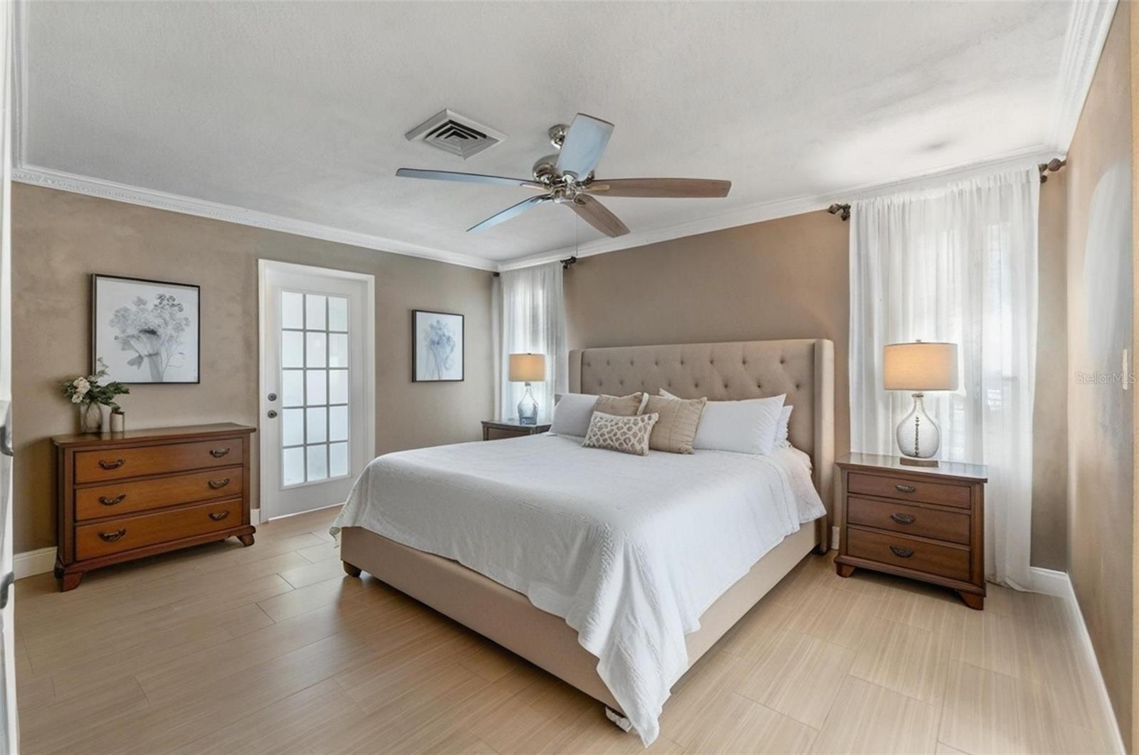 HERNANDO BEACH - Residential