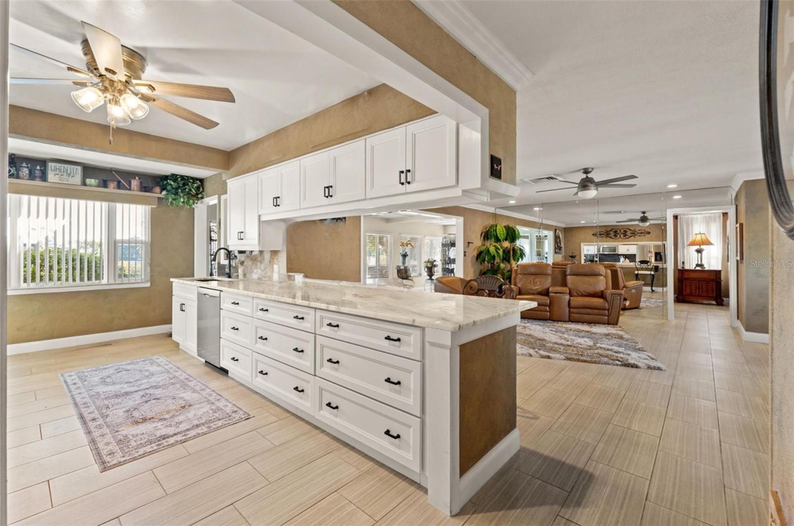 HERNANDO BEACH - Residential