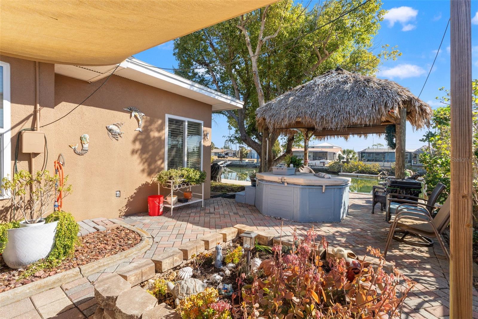 HERNANDO BEACH - Residential