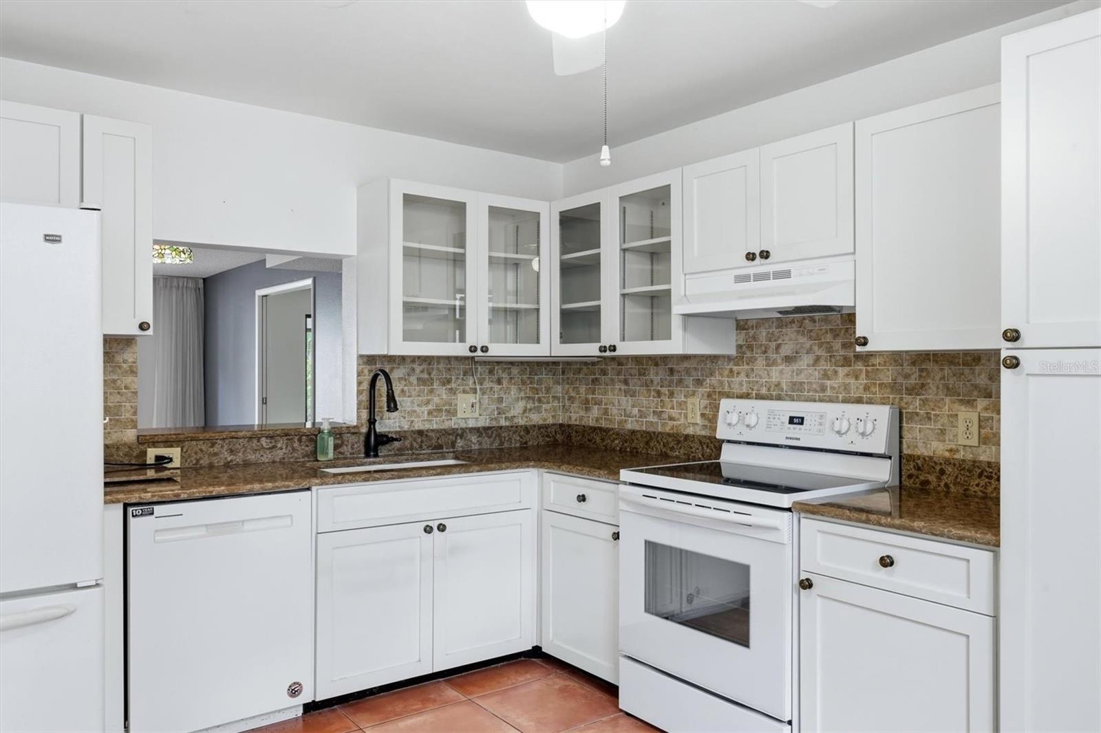509 LAKESIDE DRIVE 509
