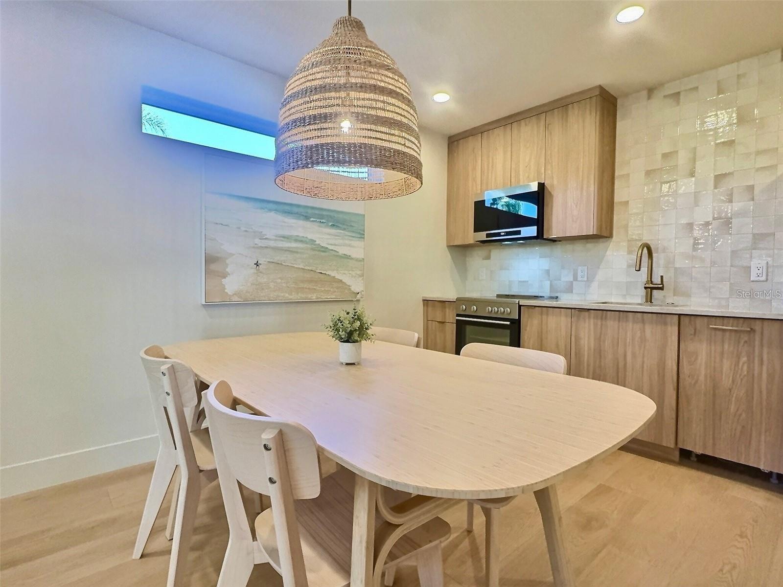 WHITES REP - Residential