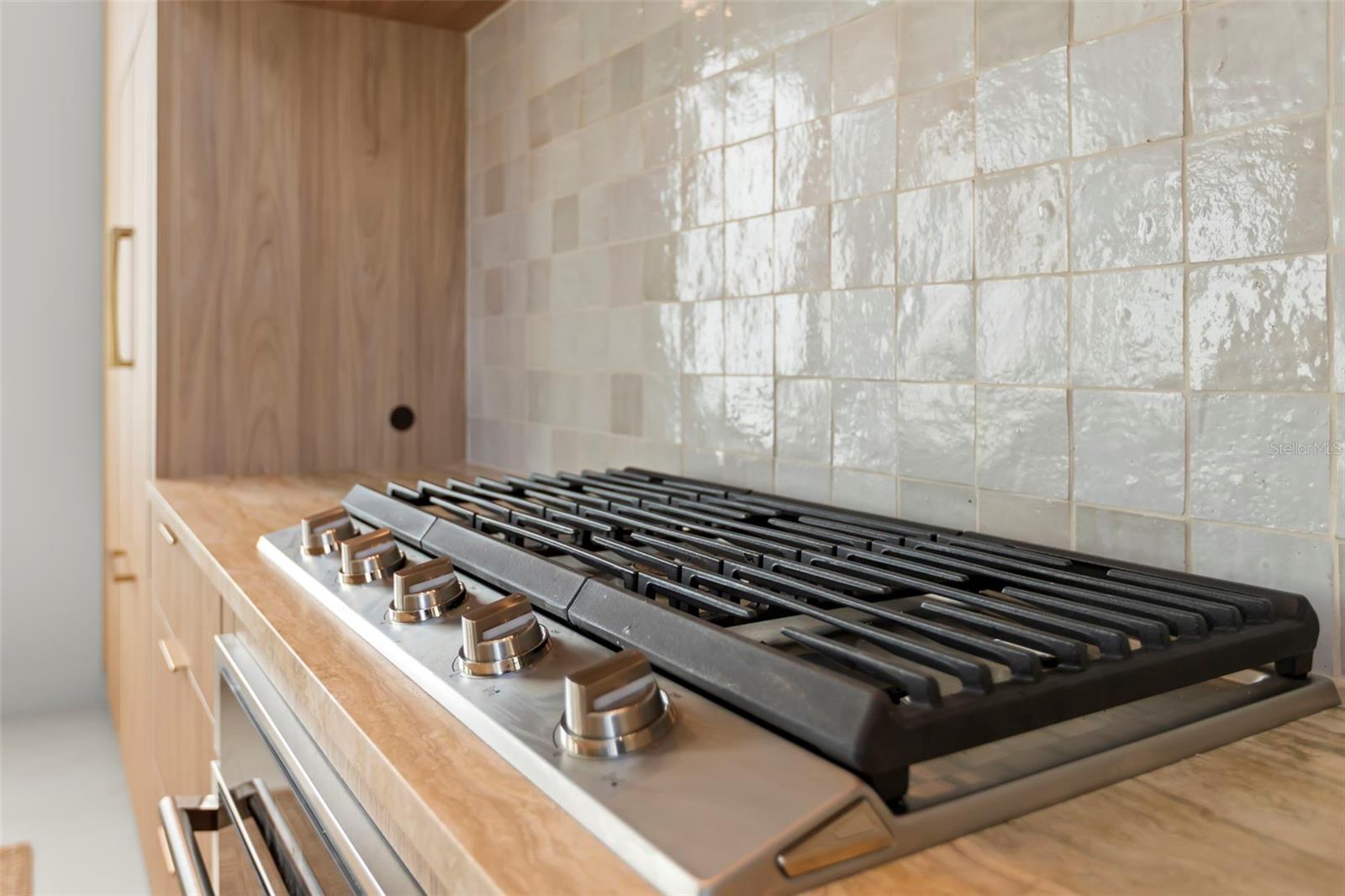 WHITES REP - Residential