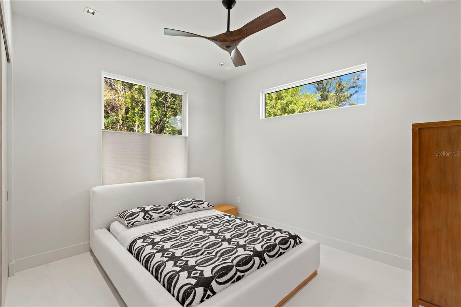 WHITES REP - Residential