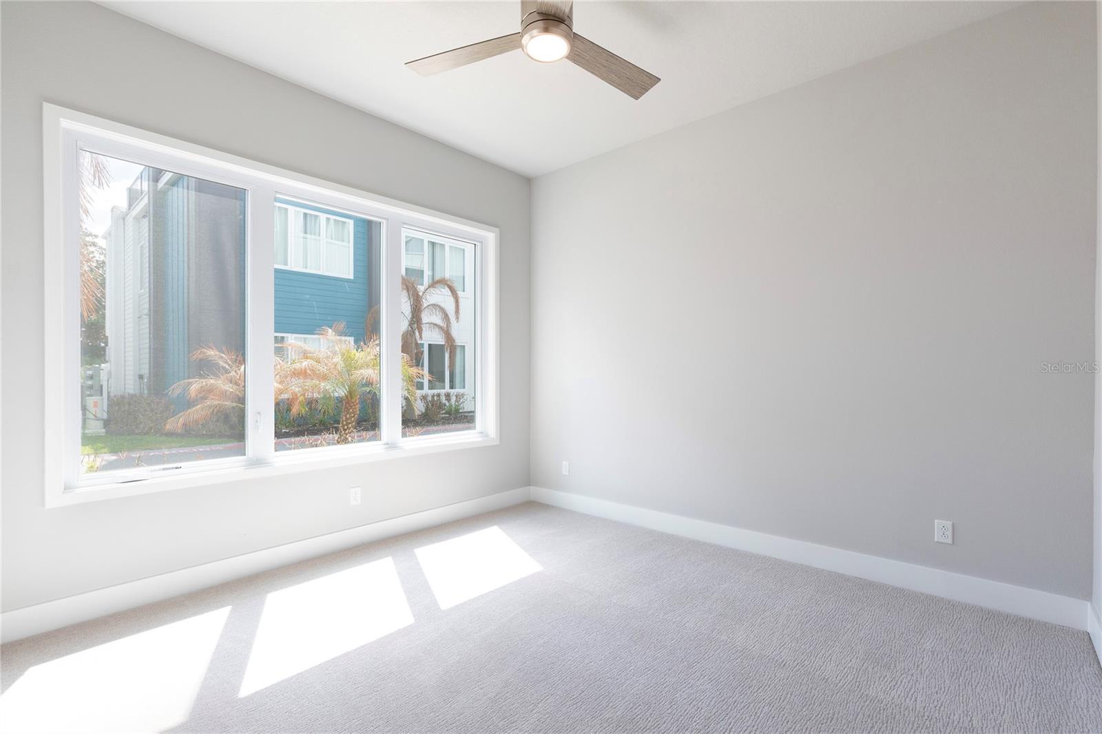 SPECTRUM AT REUNION CONDO PH 10 - Residential