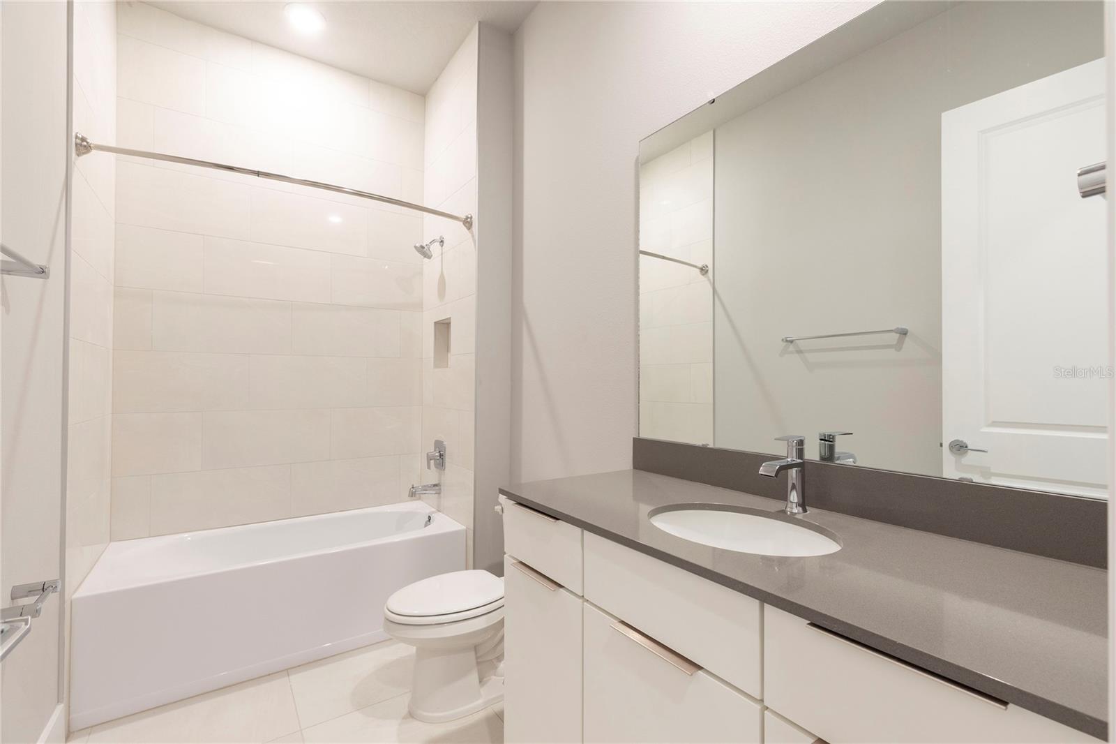 SPECTRUM AT REUNION CONDO PH 10 - Residential