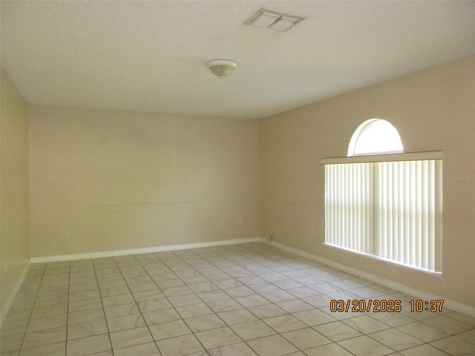 WETHERBEE LAKES SUB - Residential Lease