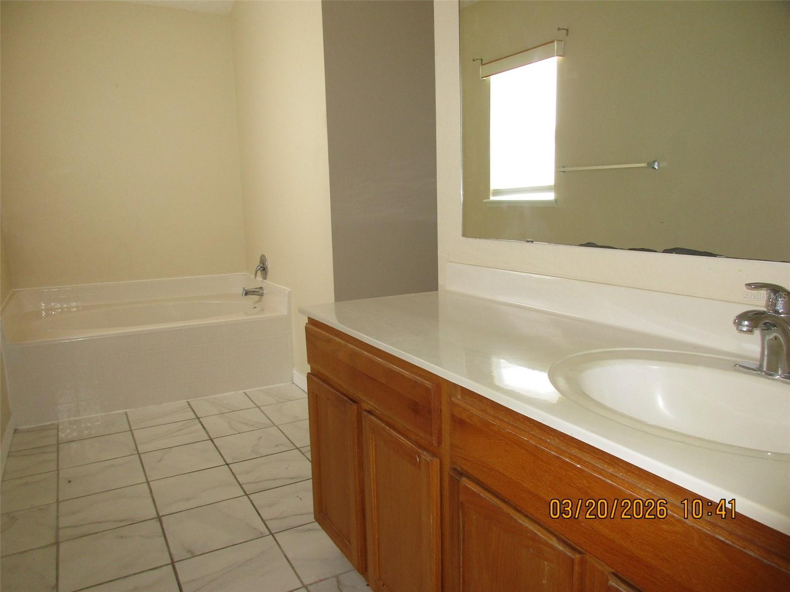 WETHERBEE LAKES SUB - Residential Lease