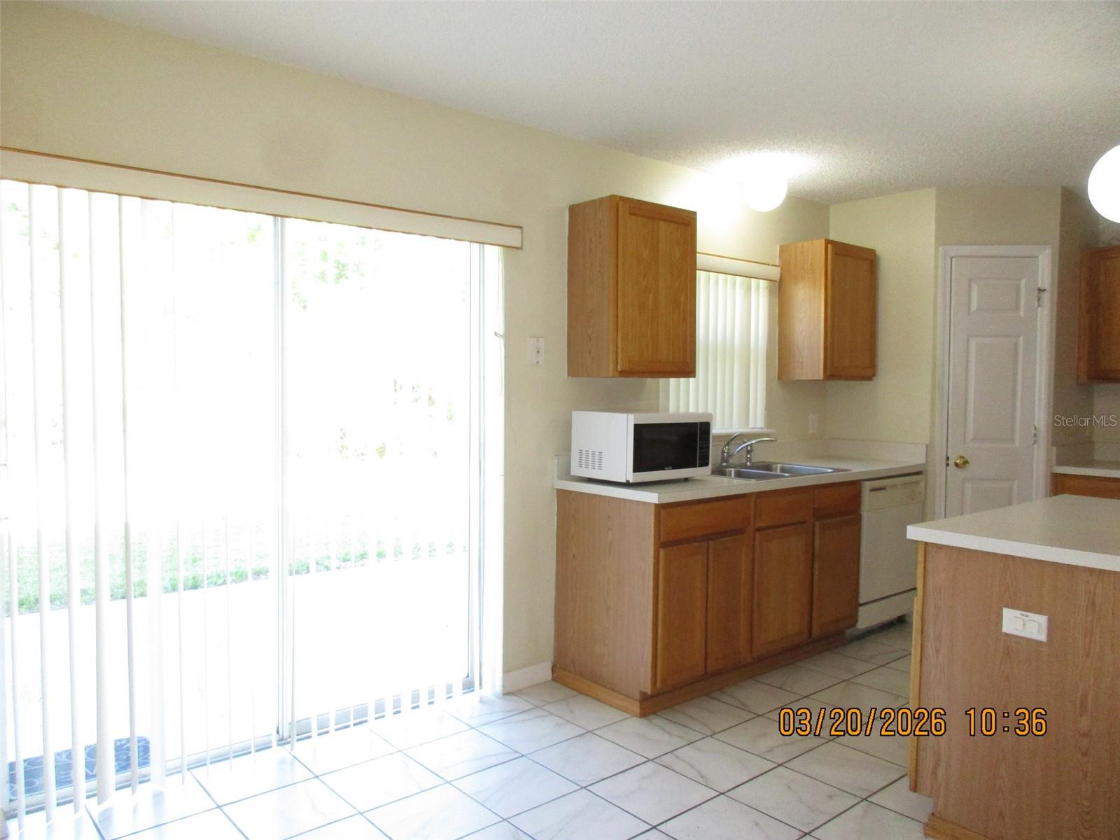 WETHERBEE LAKES SUB - Residential Lease