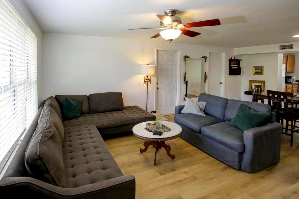 BAYFRONT MANOR - Residential