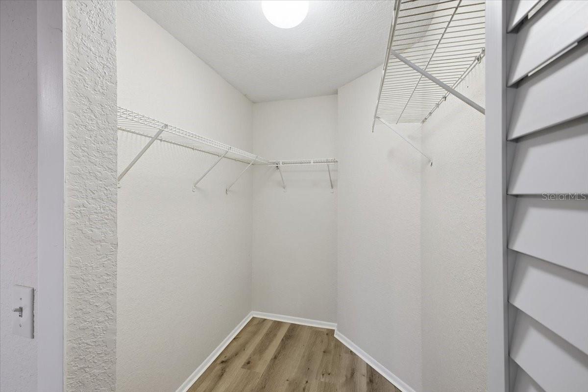 SANCTUARY/BAY HILL - Residential