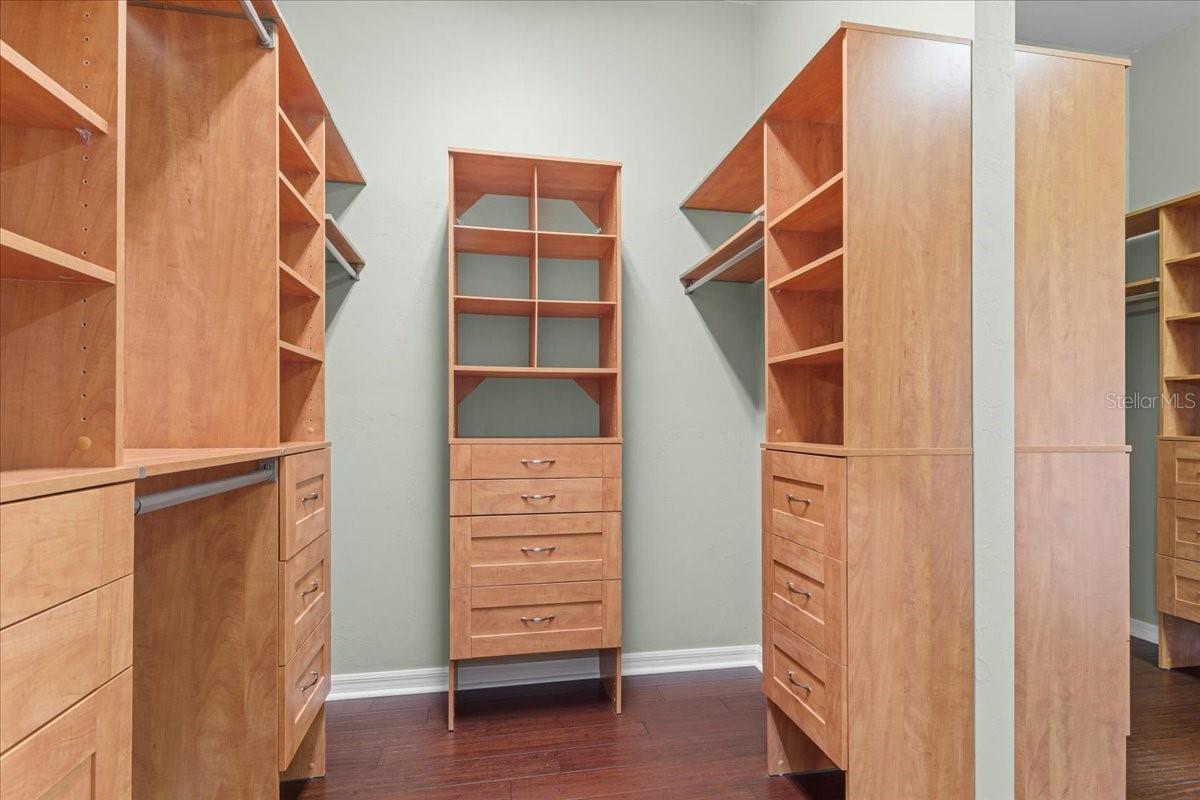 WOODFIELD REP - Residential