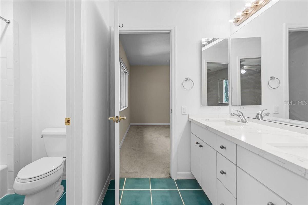 WOODFIELD REP - Residential