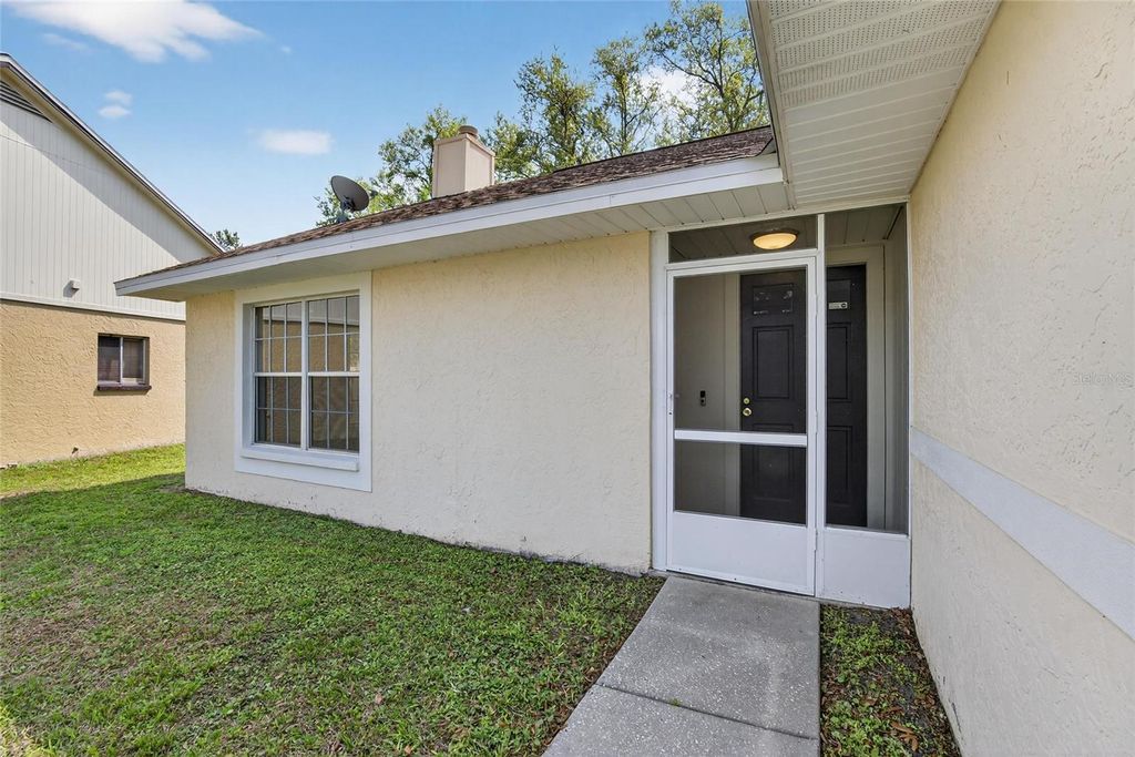 Photo of 2043 Shadow Pine Drive, Brandon, FL 33511 (MLS # TB8483578)